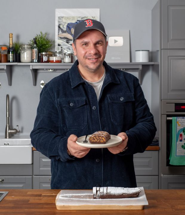 Συνέντευξη του Τάσου Αντωνίου από το mamapeinao.gr