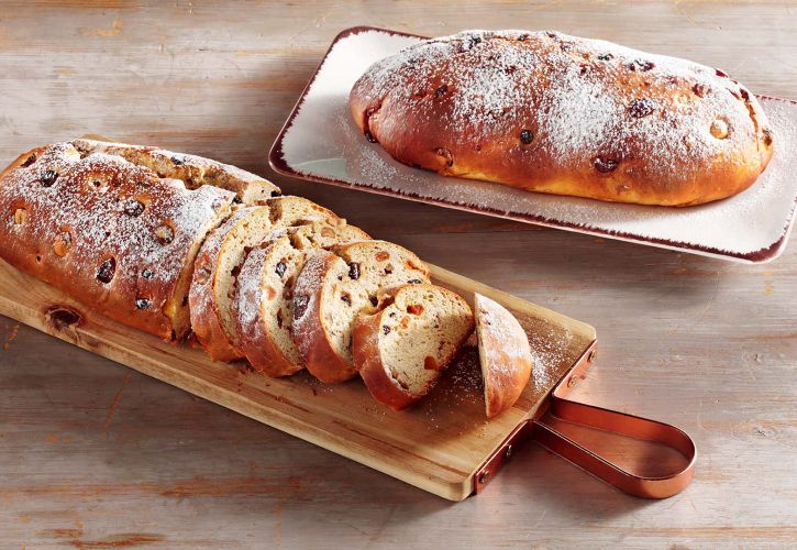 Χριστουγεννιάτικο γλυκό ψωμί