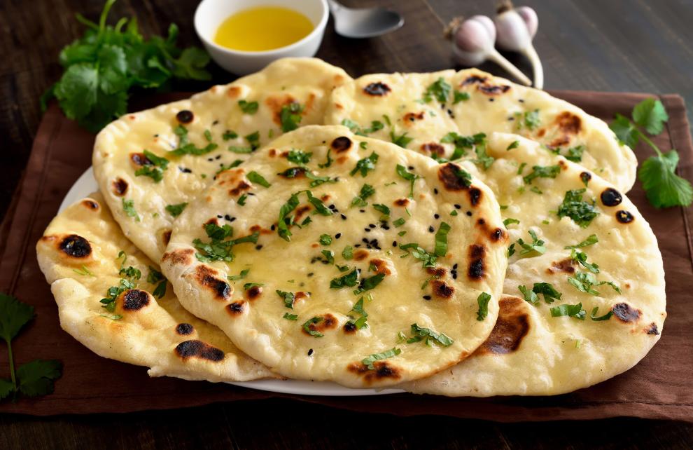 Ινδικό ψωμί naan
