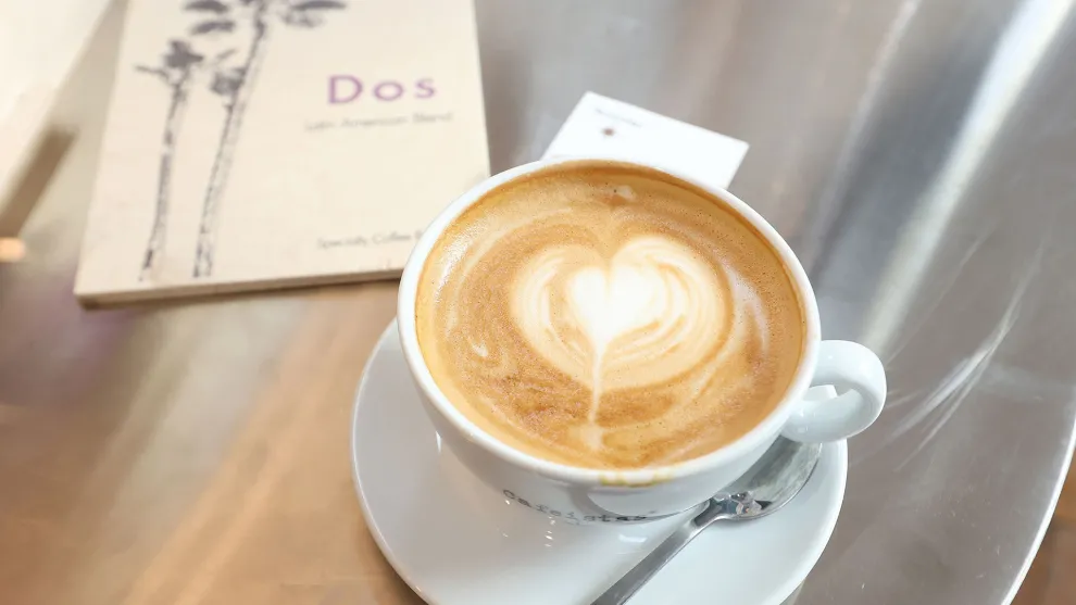 Bookbar Μοναστηράκι