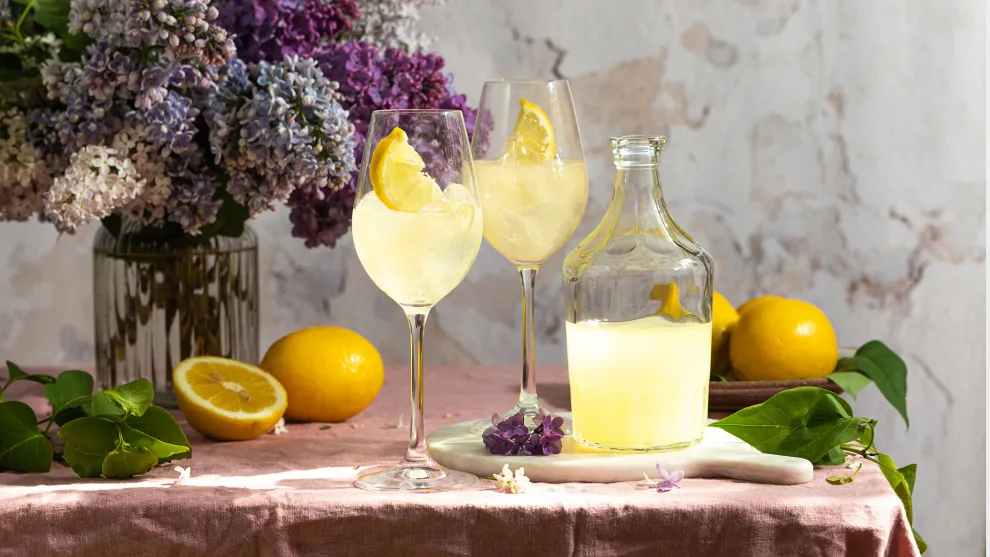 Limoncello Spritz