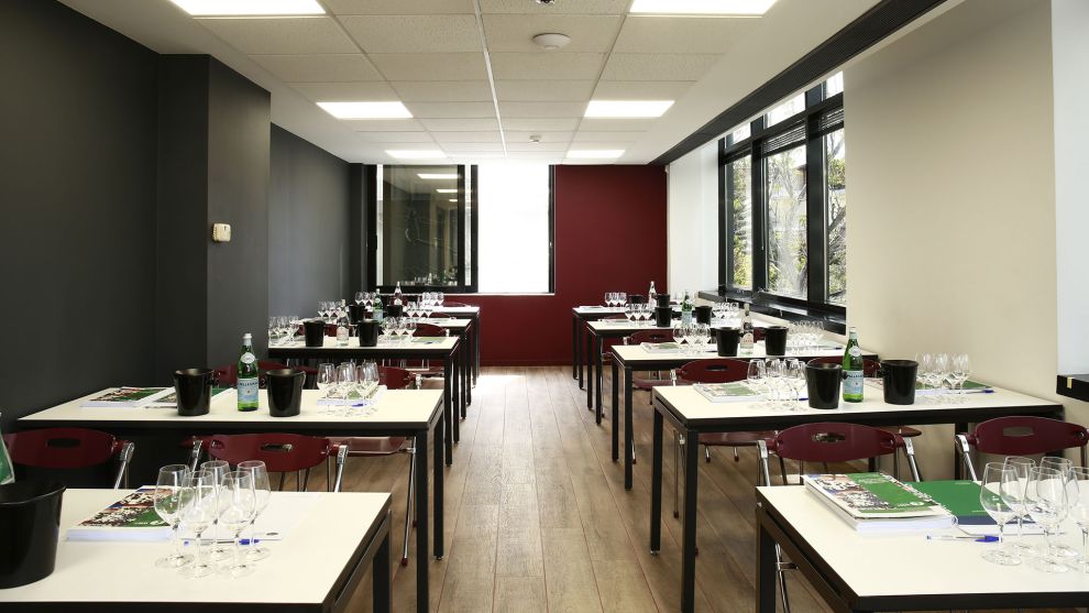 Τι είναι το WSPC® Wine & Spirits Professional Center