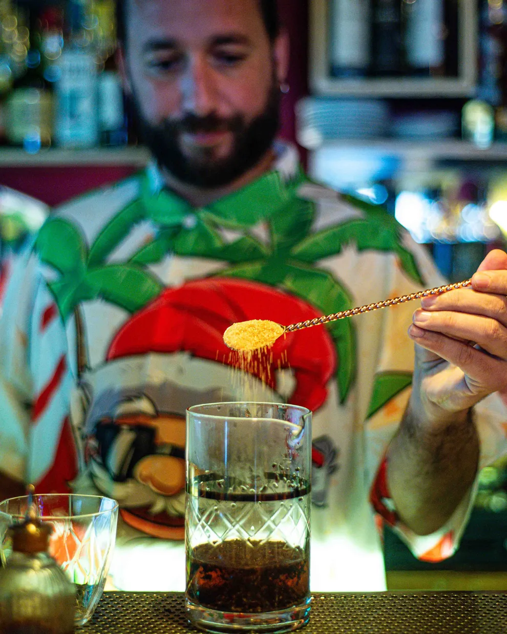 Γιάννης Πετρής tiki bar