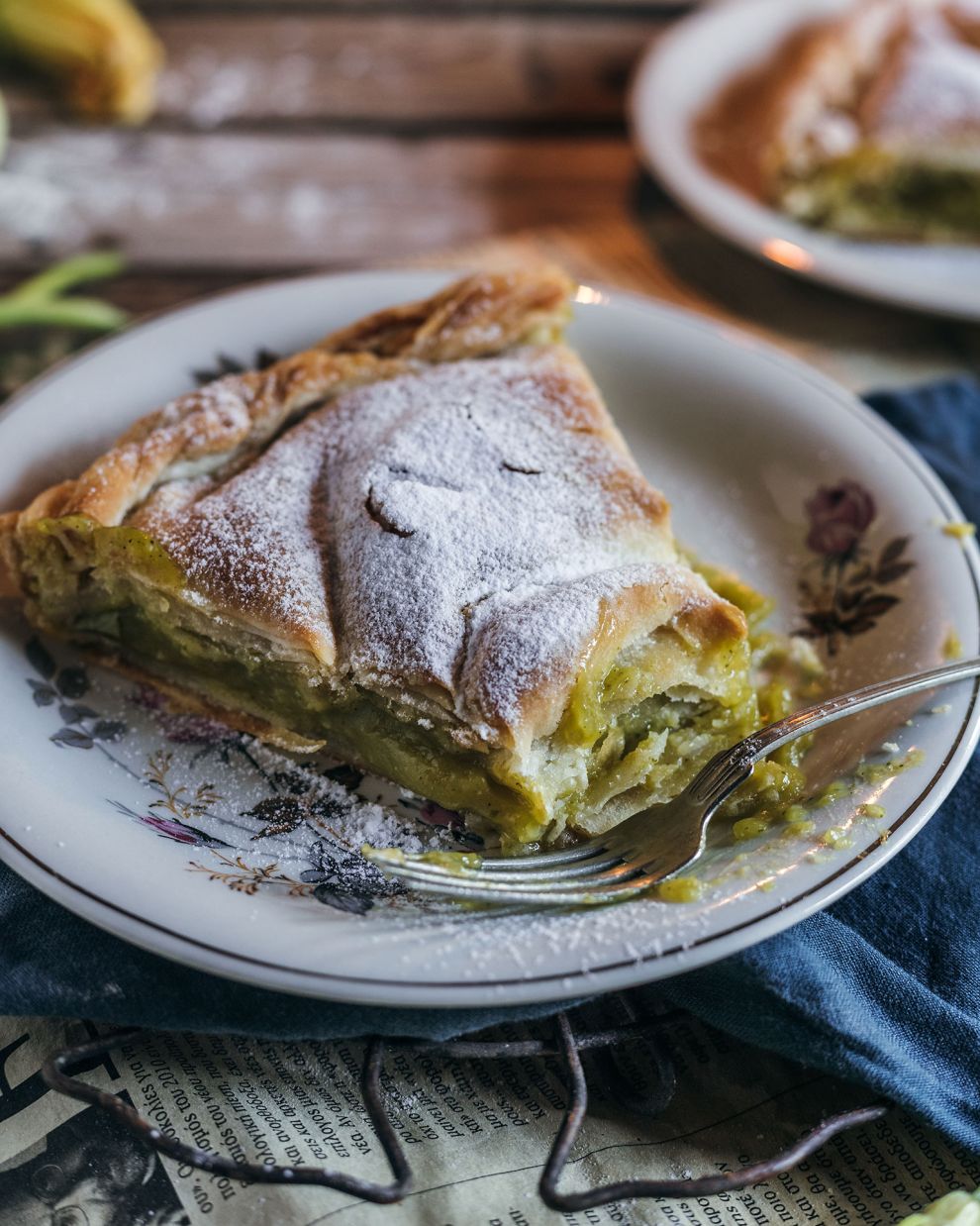 Vegan πίτα με κρέμα από πράσινα κολοκυθάκια
