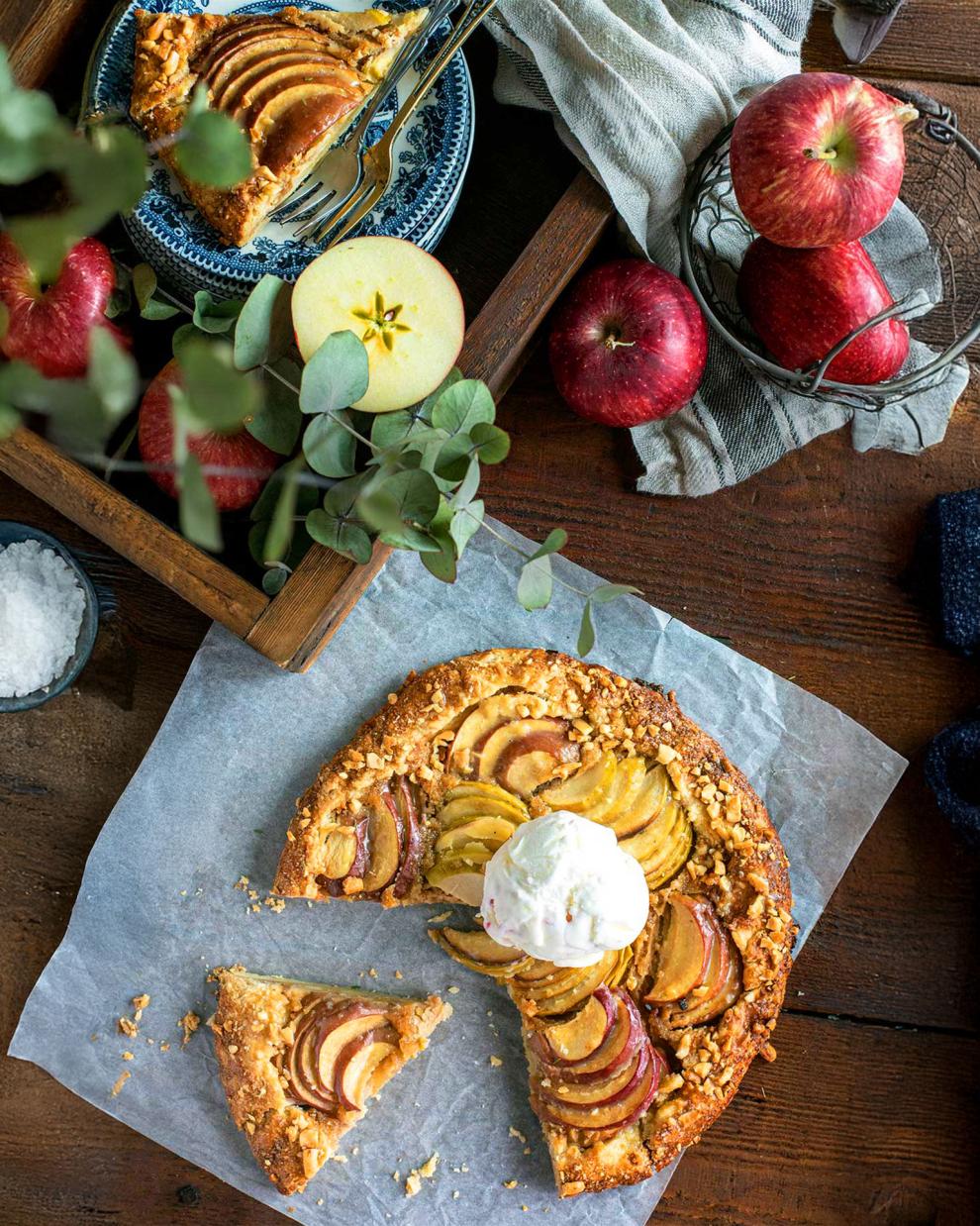 Galette με μήλο και φυστικοβούτυρο