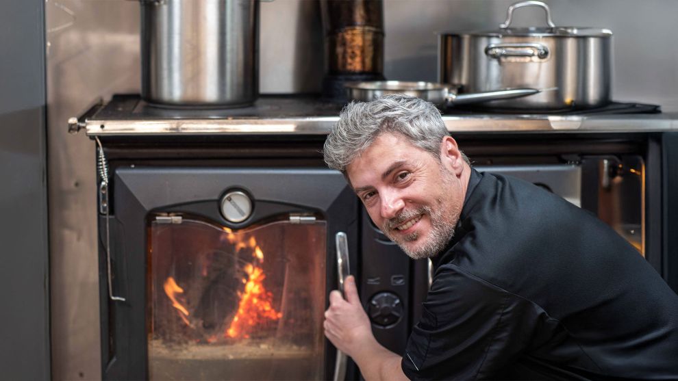 Μανώλης Παπουτσάκης