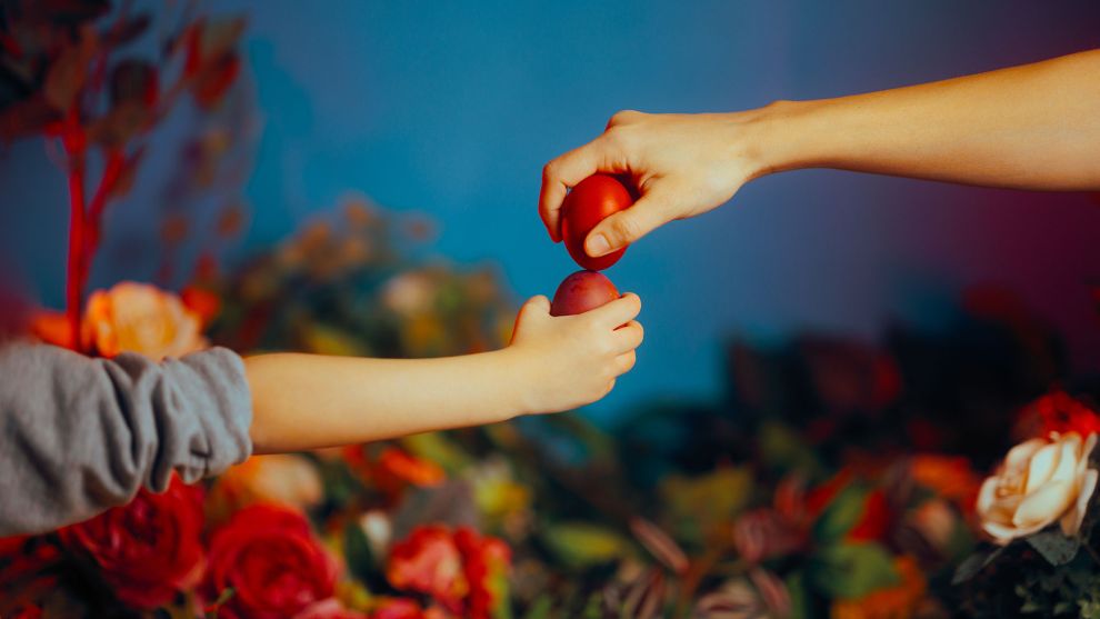 Τσούγκρισμα αυγών