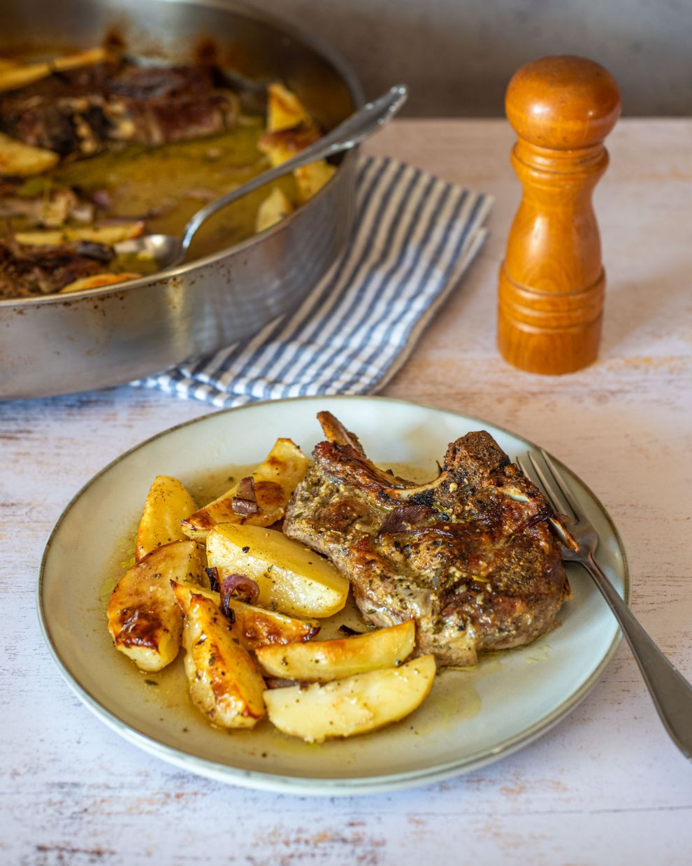 Χοιρινές μπριζόλες