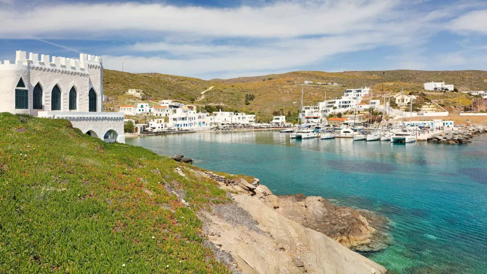 Kythnos: unique flavours and experiences on the most untouched cycladic island