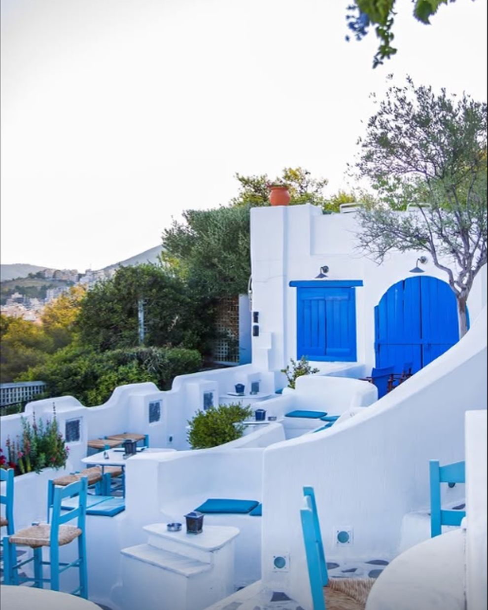 Scherzo Summer Lounge