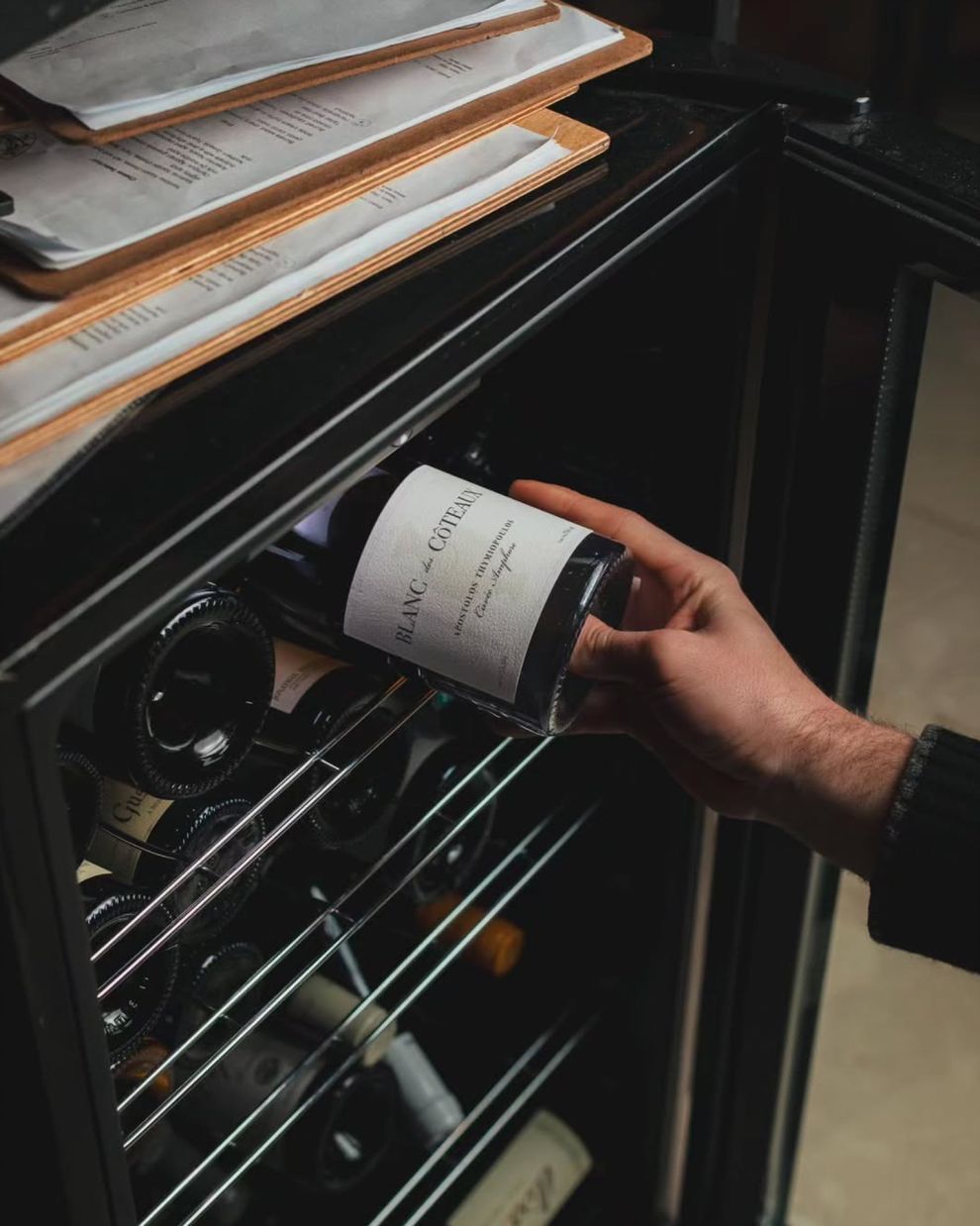 Bobos wine bar