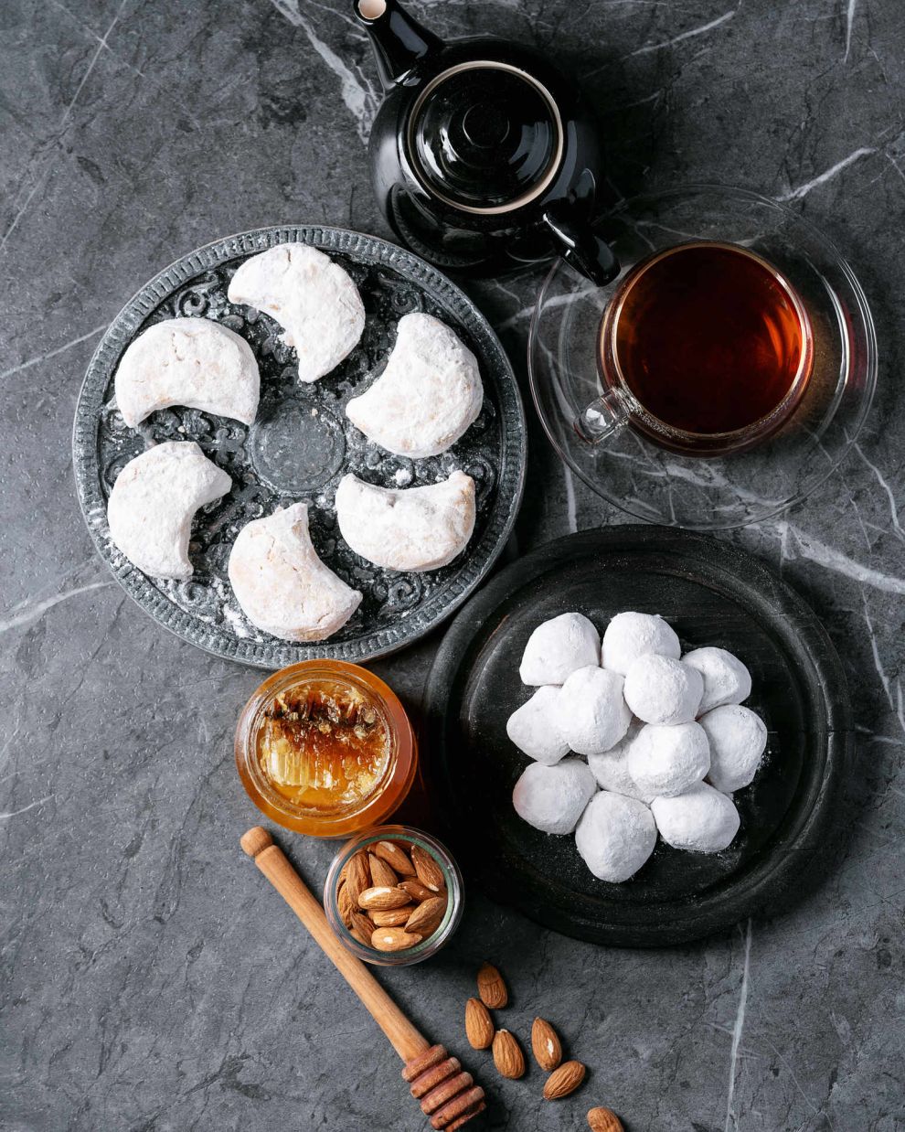 Κουραμπιέδες