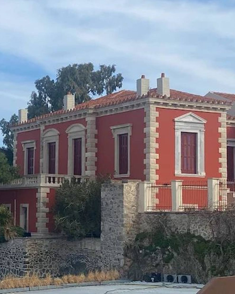 Χαλκίδα, Κόκκινο Σπίτι