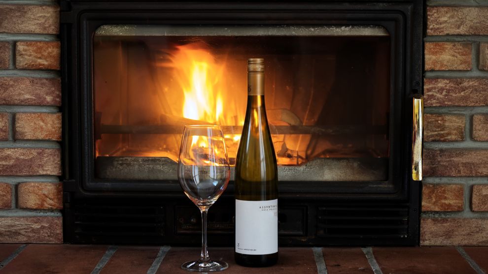 Κρασιά στο τζάκι