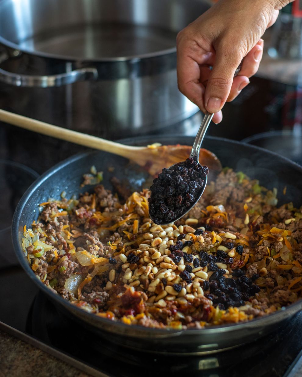 Κυδώνια γεμιστά με κιμά 