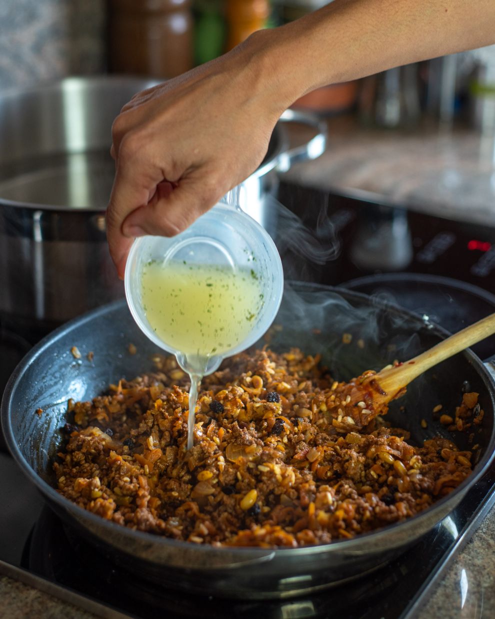 Κυδώνια γεμιστά με κιμά 