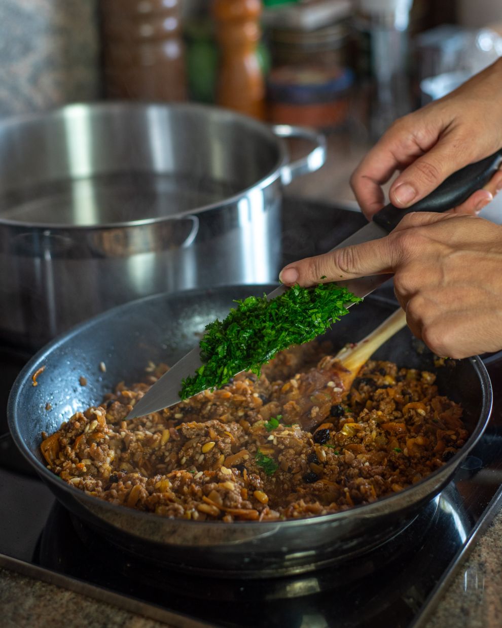 Κυδώνια γεμιστά με κιμά 