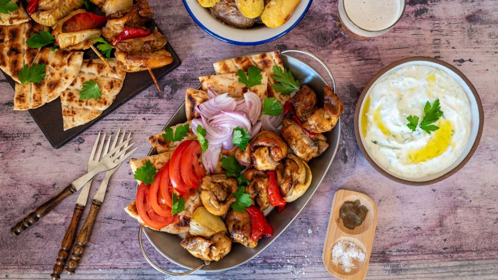 Κοντοσούβλι κοτόπουλο βήμα βήμα