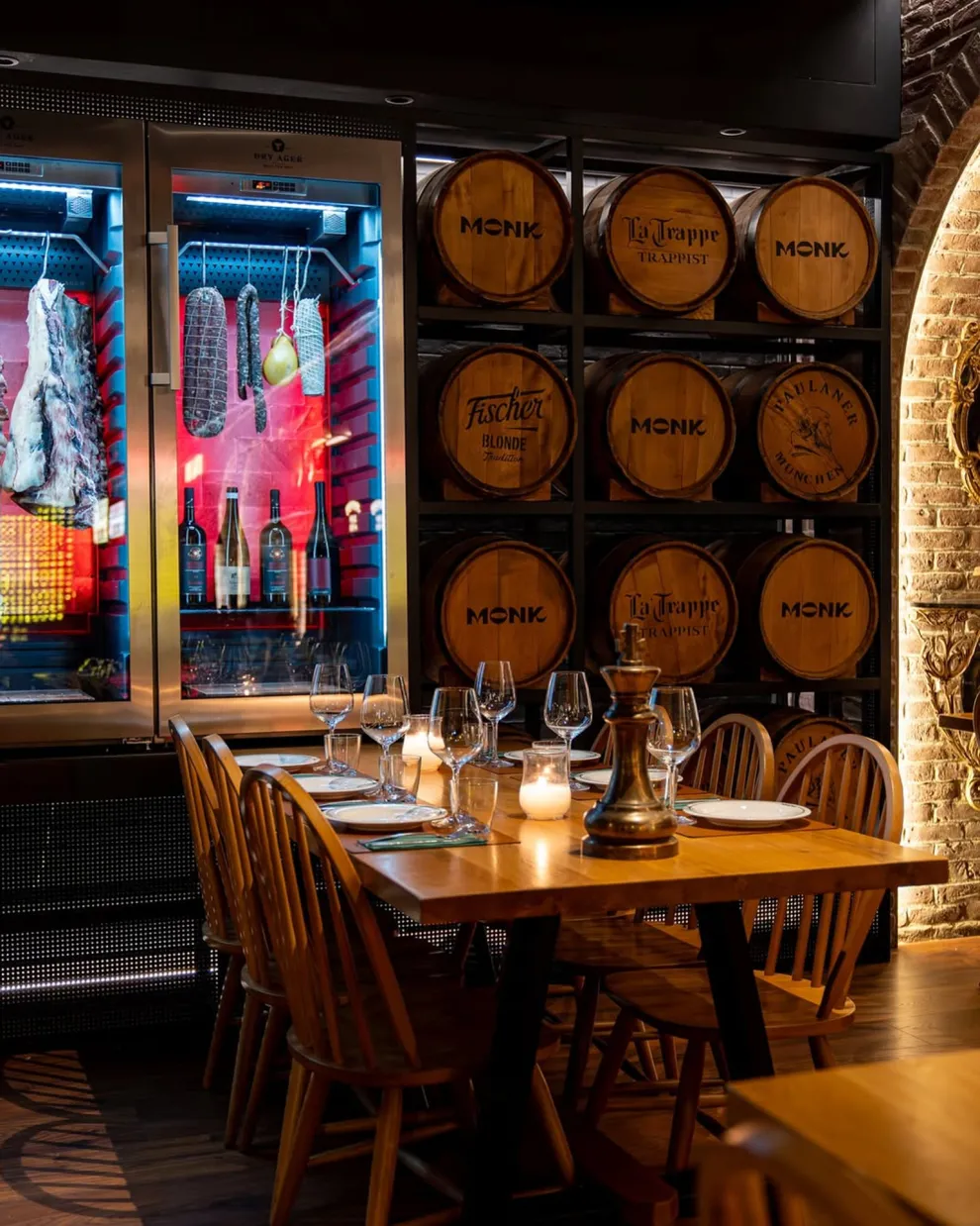 Monk gastrobar