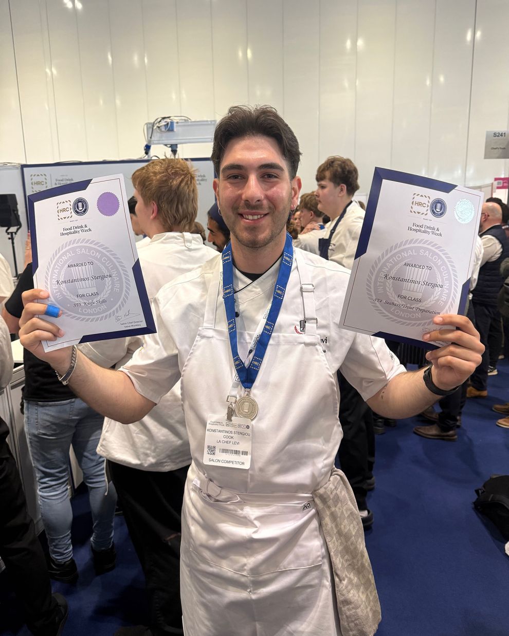 La Chef Levi: Με 10 Μετάλλια επέστρεψαν οι σπουδαστές της από τον Διεθνή Διαγωνισμό Γαστρονομίας International Salon Culinaire στο Λονδίνο 