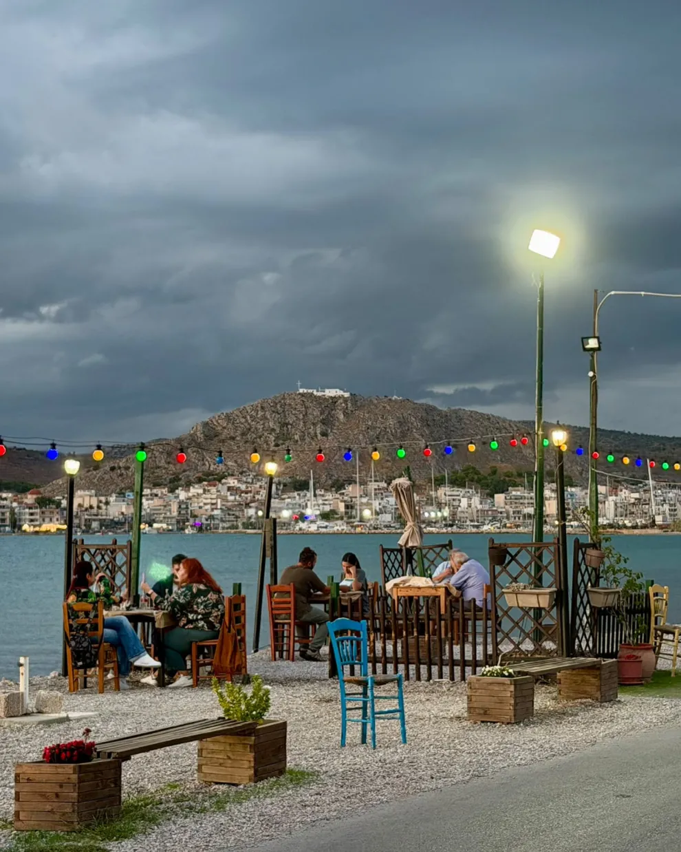 Σαλαμίνα Μπουκουμίριζα