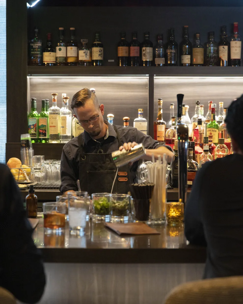 Speakeasy bars αεροδρόμια