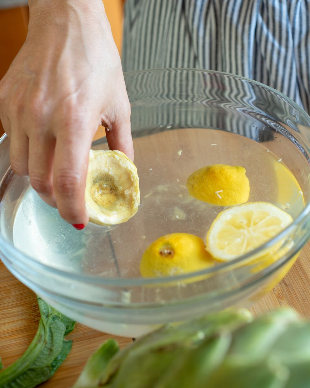 Αγκινάρες γεμιστές στη γάστρα 