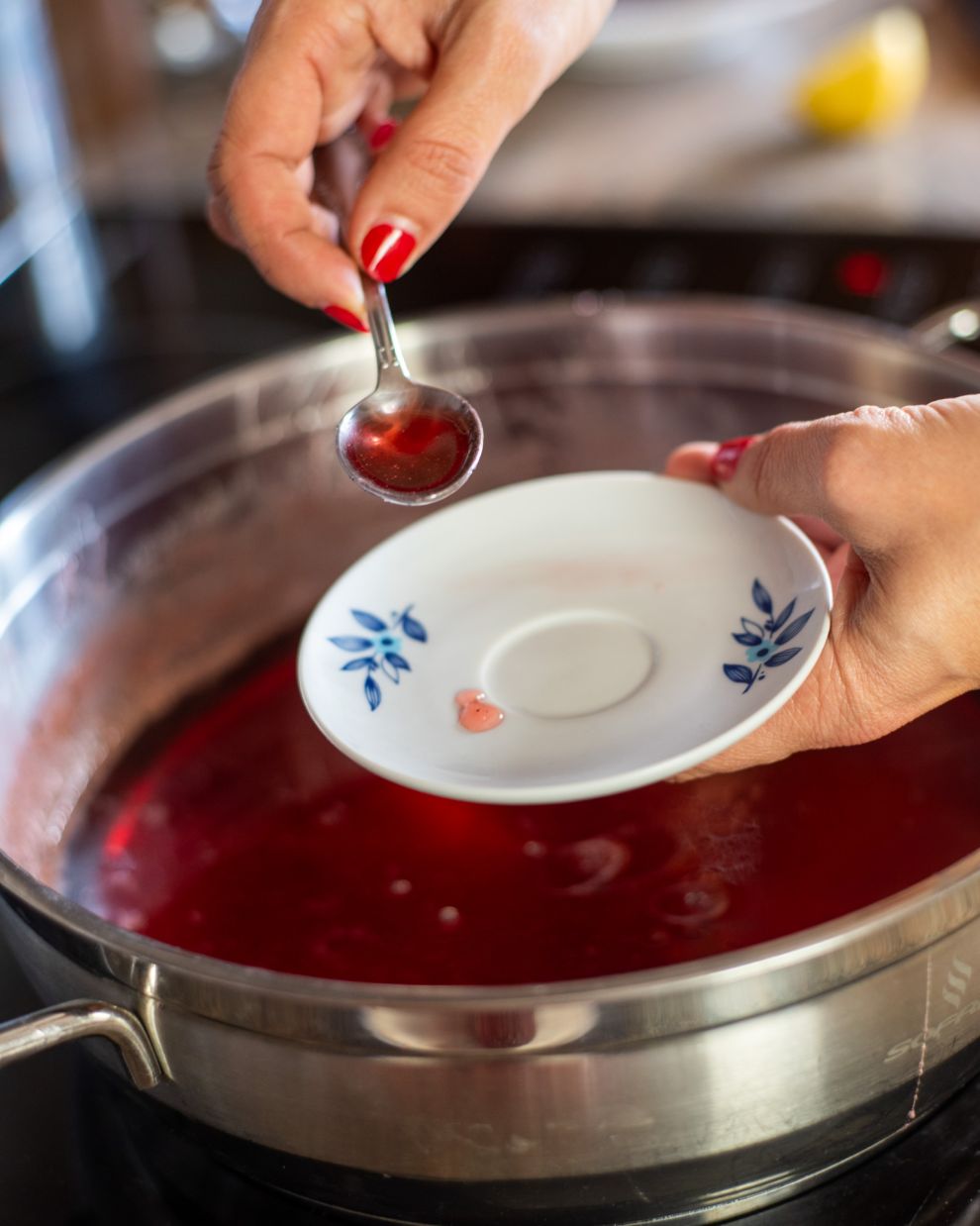 Γλυκό κουταλιού φράουλα 