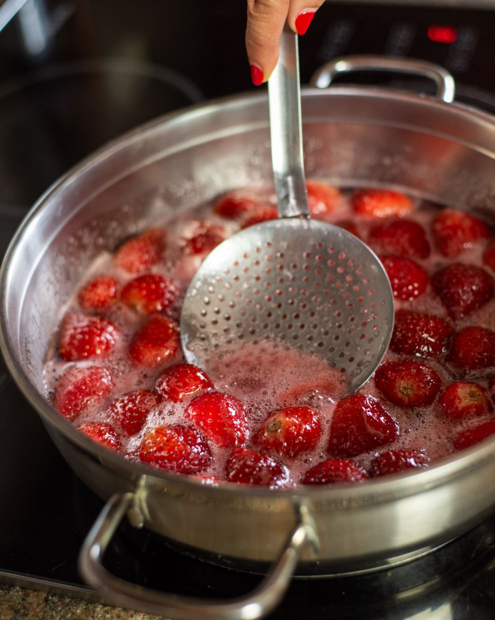 Γλυκό κουταλιού φράουλα 