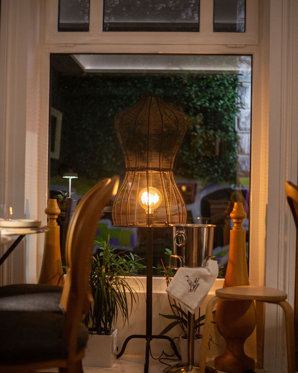 Linovatis, wine bistrot στην Κηφισιά