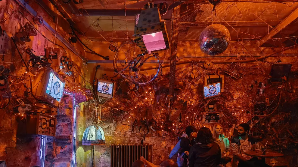 szimpla kert