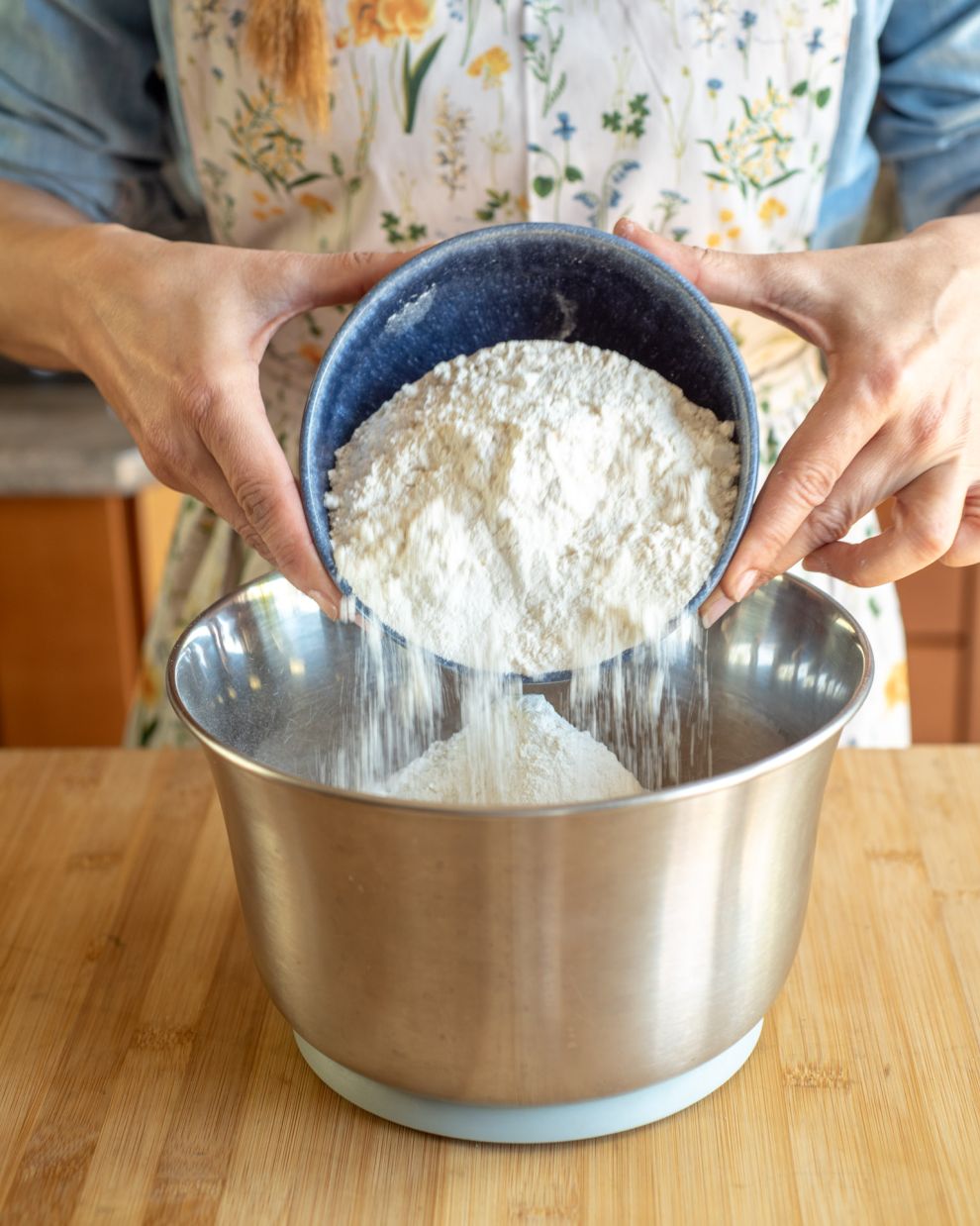 Τσουρέκι γεμιστό βήμα βήμα 