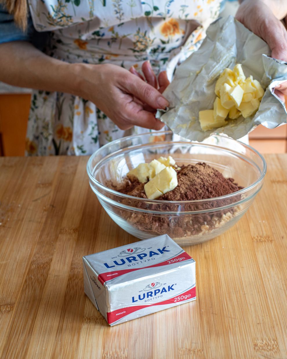 Τσουρέκι γεμιστό βήμα βήμα 