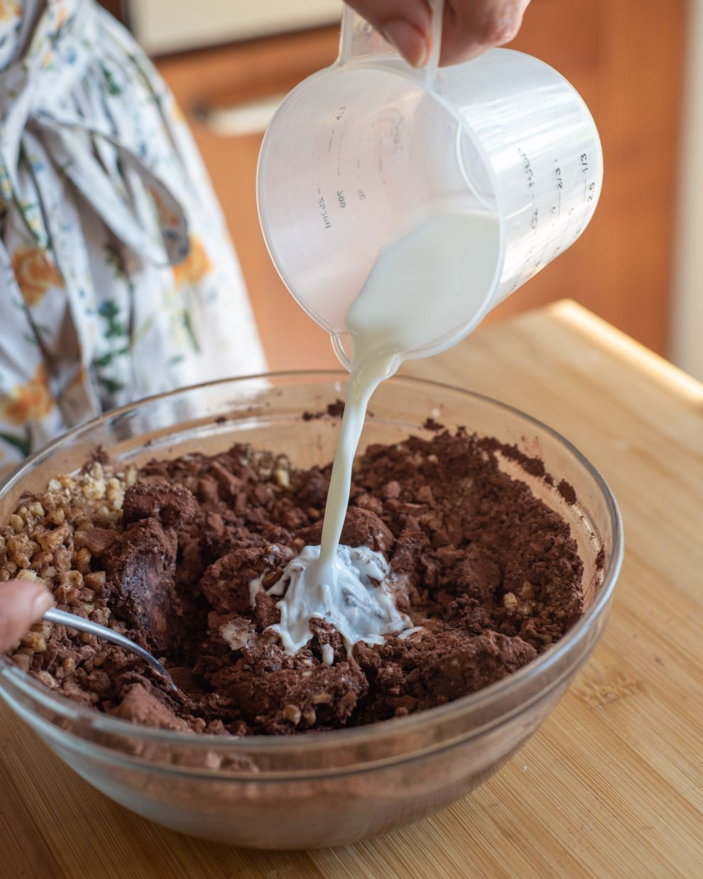 Τσουρέκι γεμιστό βήμα βήμα 