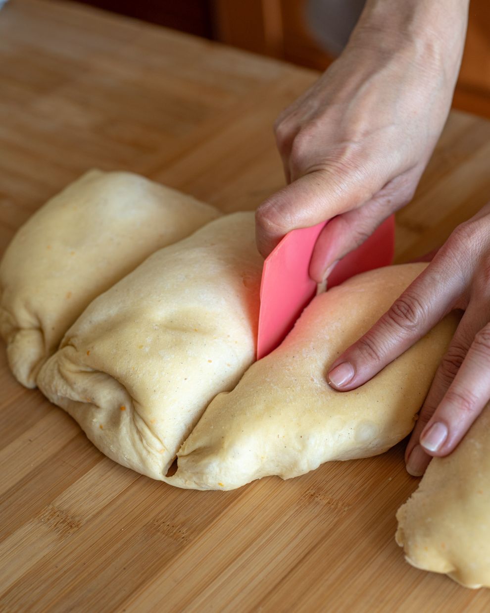 Τσουρέκι γεμιστό βήμα βήμα 