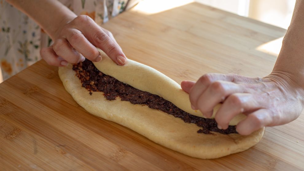 Τσουρέκι γεμιστό βήμα βήμα 