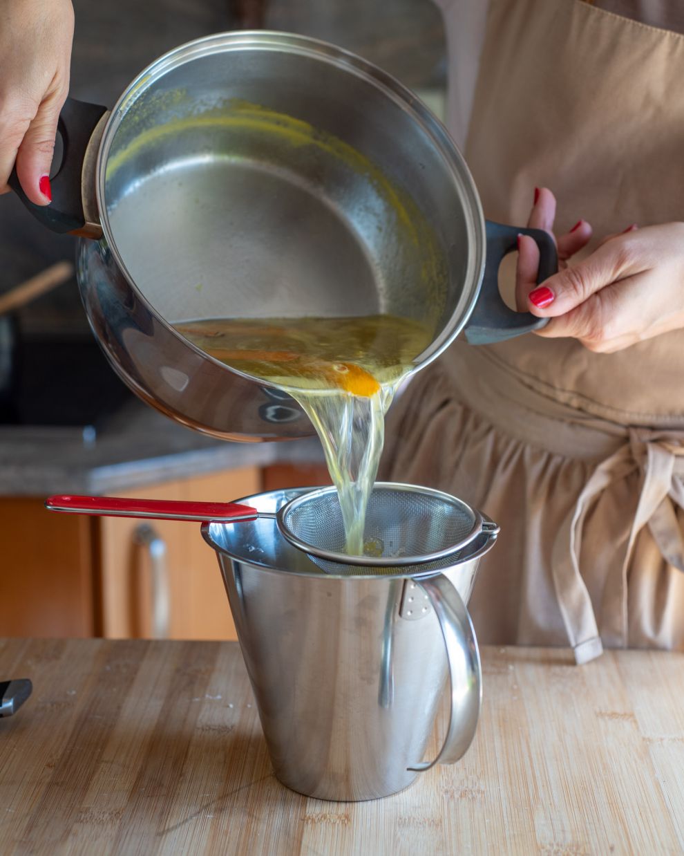Χαλβάς σιμιγδαλένιος με επικάλυψη σοκολάτας 
