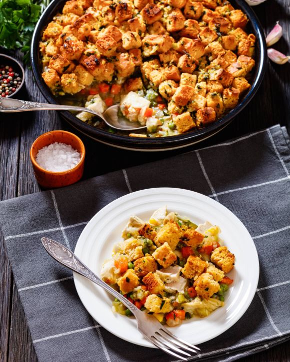 Γέμιση γαλοπούλας με ψωμί