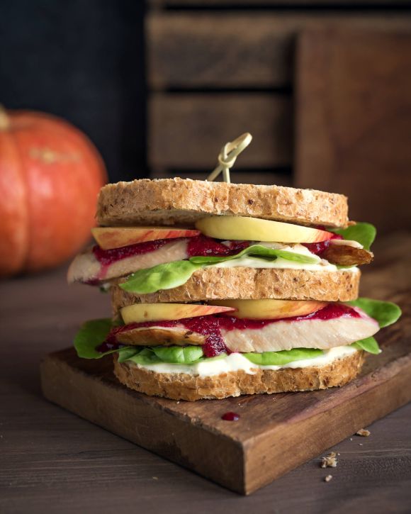 Σάντουιτς με leftovers γαλοπούλας 