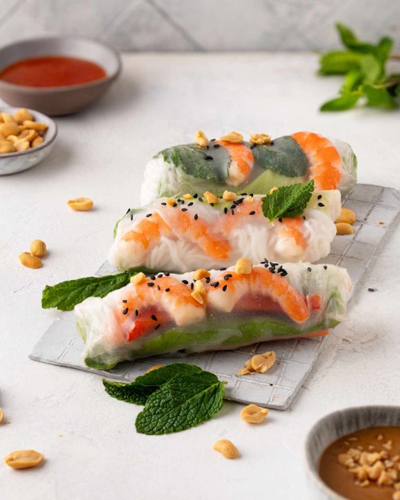 Spring rolls με noodles και γαρίδες