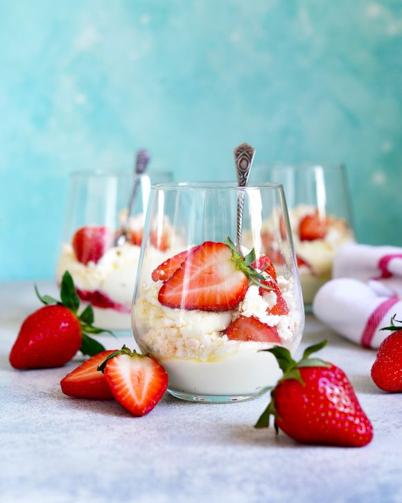 Eton mess με φράουλες