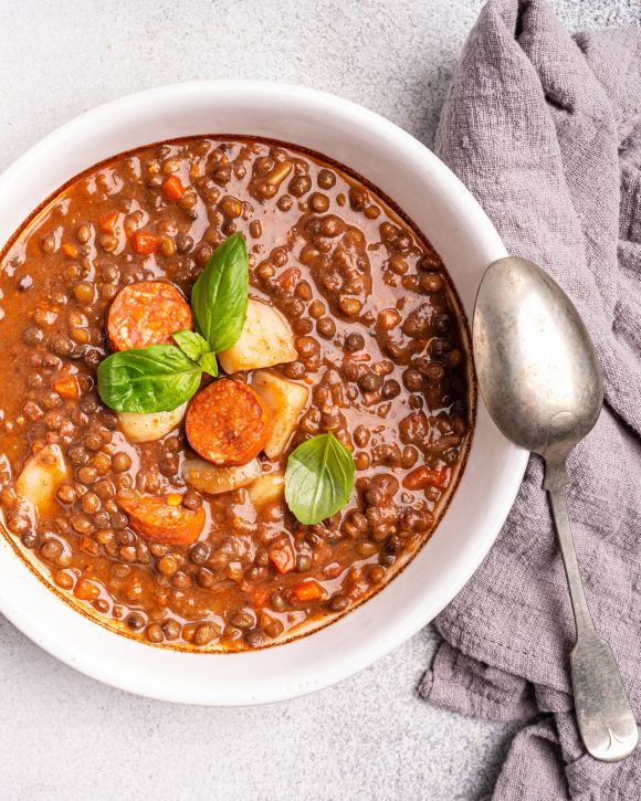 Φακές σούπα με τσορίθο 