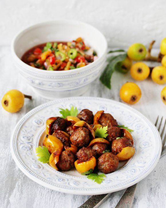 Κεφτεδάκια με μούσμουλα