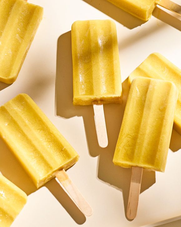 Παγωτίνια με γεύση Piña Colada