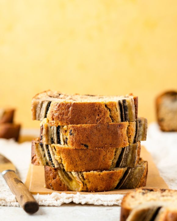 Banana bread με κανέλα, πορτοκάλι και φιστίκι Αιγίνης