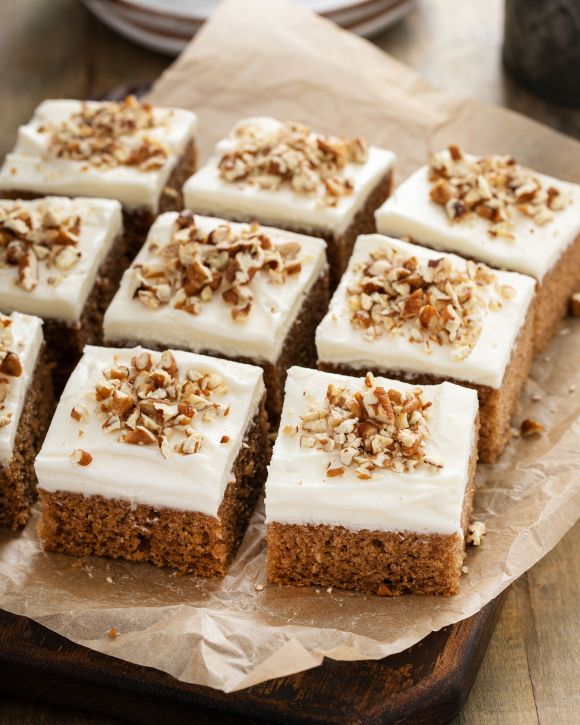 Κλασικό κέικ καρότου (carrot cake)